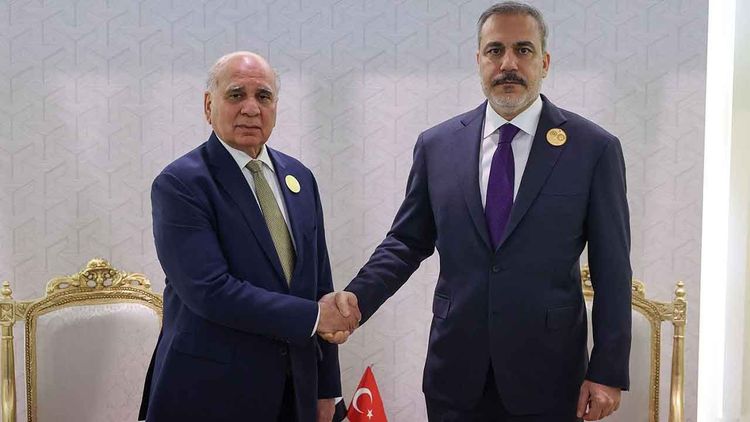 Hakan Fidan Iraklı mevkidaşı Fuad Hüseyin ile telefonda görüştü