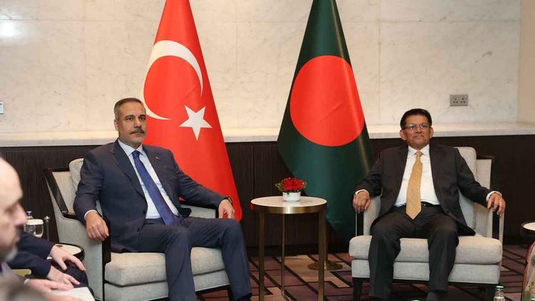 Bakan Fidan’dan Bangladeş mesajı: İşbirliğimizi her alanda geliştirmeye kararlıyız