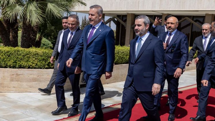 Hakan Fidan'dan Suriye'de önemli ziyaretler