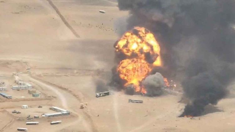 Husiler, Suudi Arabistan'ın hava üssünü ve Aramco tesisini vurdu 