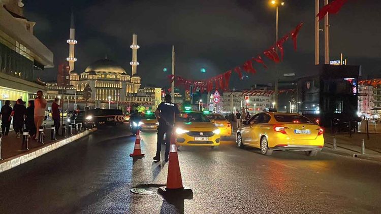 Huzur İstanbul uygulamasında 621 kişiye gözaltı