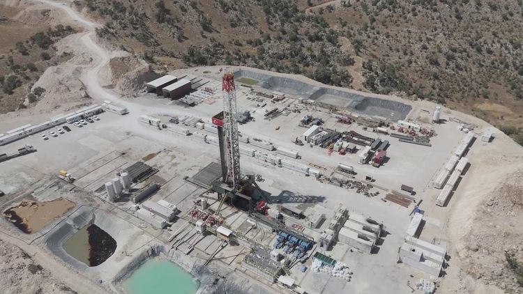İki yerli petrol sondaj kulesi daha görevde