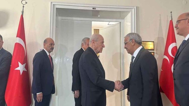 DEM Parti İmralı Heyeti, Bahçeli ile TBMM'de bir araya geldi
