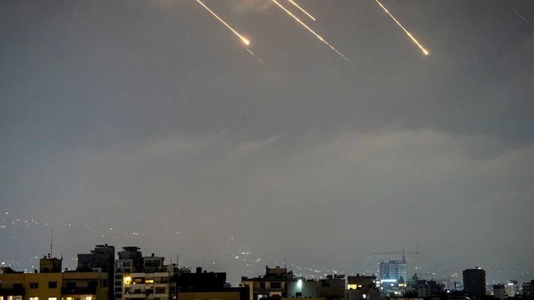 İran-İsrail savaşında 6. gün: Hamaney, İsrail'in cezalandırılacağını söyledi