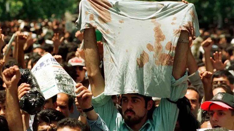 İran’da protestolarda ölü sayısı 35’e yükseldi, bin 200’den fazla kişi gözaltında