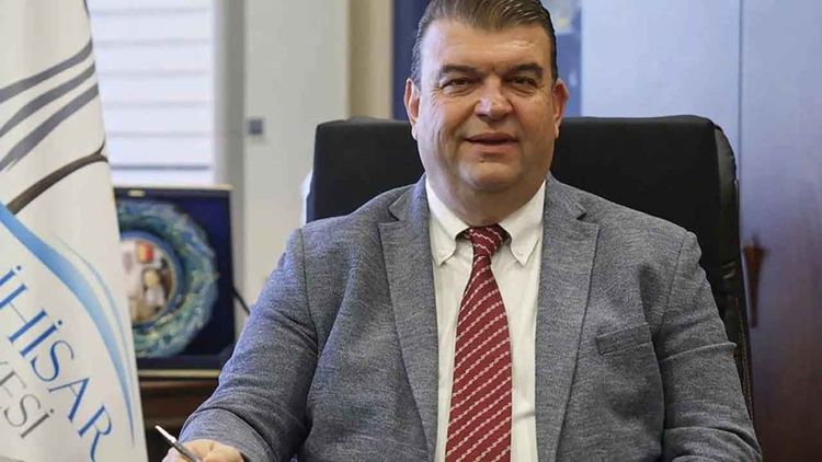 Seferihisar Belediyesi’nde yolsuzluk operasyonu: CHP’li Belediye Başkanı Yetişkin tutuklandı