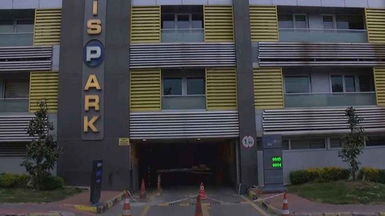 İSPARK'a ait ruhsatsız 36 otopark kapatıldı