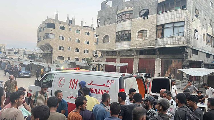 Terör devleti İsrail, Gazze’de çadırları vurdu: 21 şehit