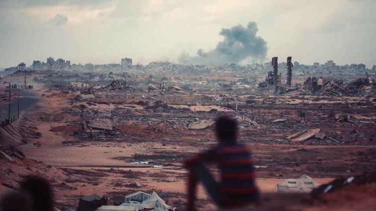 Terör devleti İsrail’in Gazze’de düzenlediği saldırılarda 1 kişi şehit oldu, 12 kişi yaralandı