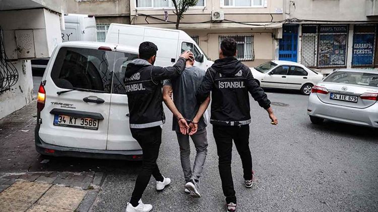 İstanbul’da 22 kilo 450 gram uyuşturucu ele geçirilen operasyonda 1 şüpheli yakalandı