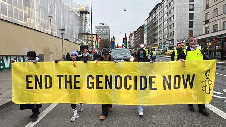 İsveç’te, terör devleti İsrail’in Gazze ve Lübnan’a saldırıları protesto edildi