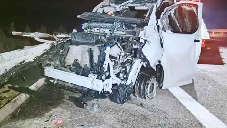 İstanbul-İzmir Otoyolu’nda kaza yapan zırhlı araçtaki altınlar kayboldu