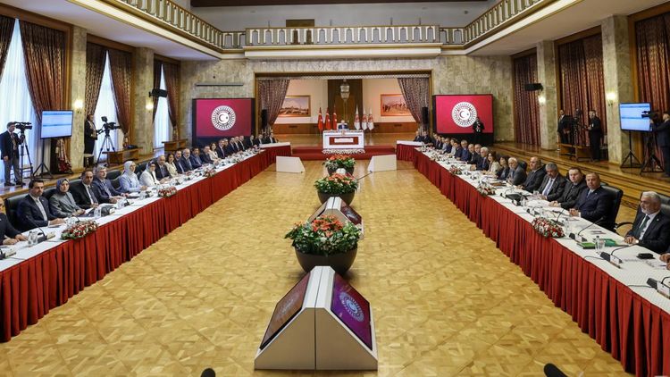 TBMM Komisyonu, 5’te 3 çoğunlukla İmralı’ya gitme kararı aldı