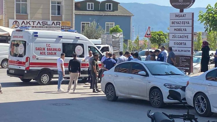 Kocaeli'nde park yeri kavgası kanlı bitti