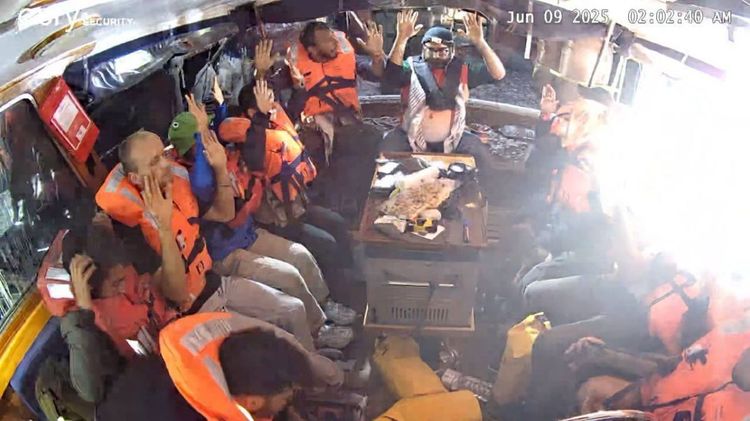 Terör devleti İsrail Madleen gemisine saldırdı