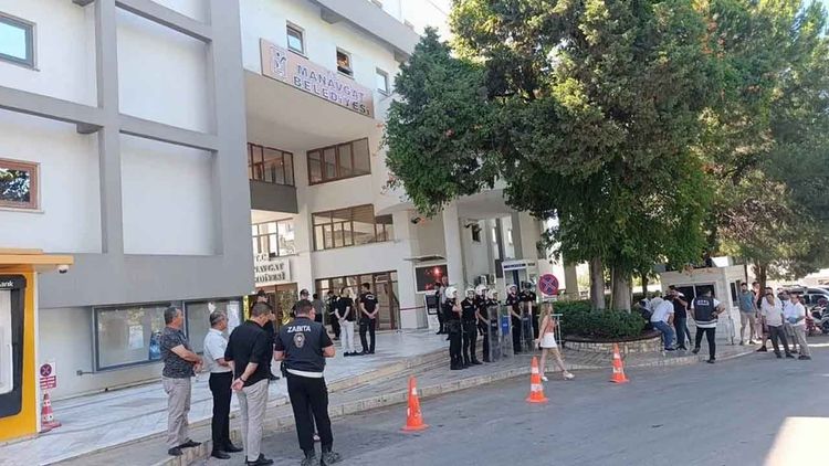 CHP'li Manavgat Belediyesi’ndeki yolsuzlukta sebze faturası detayı 