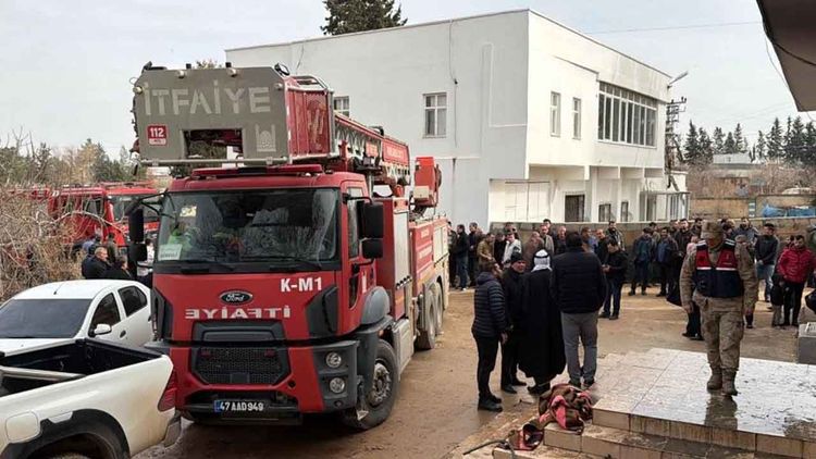 Kızıltepe’de ev yangını: 2 kişi hayatını kaybetti, 2 ağır yaralı