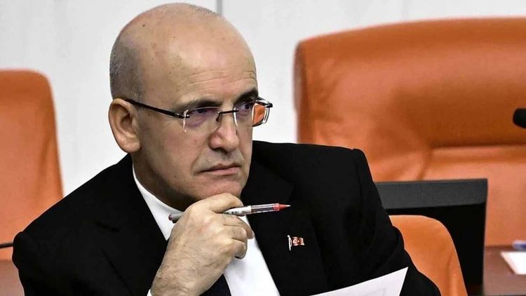 Bakan Şimşek: Hane halkıyla piyasanın enflasyonda beklenti farkı 6 yılın en düşüğünde