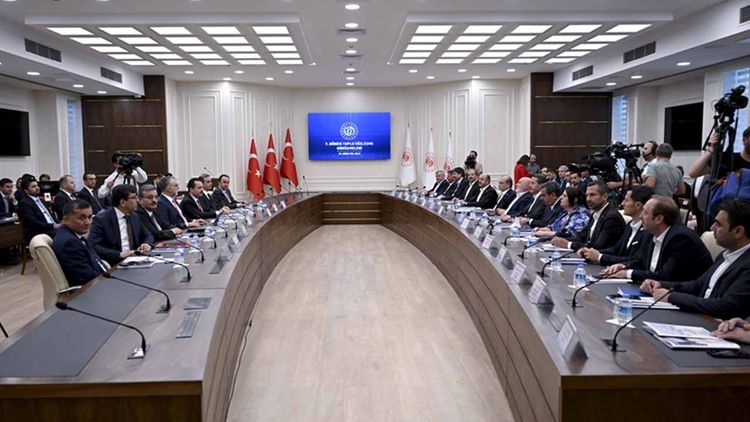 8. Dönem Kamu Toplu Sözleşme görüşmeleri başladı: Gözler 1 Ağustos’ta