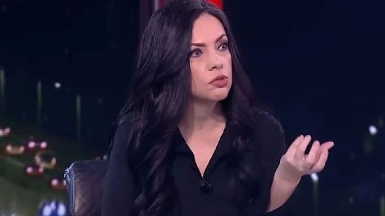 Gazeteci Merve Şebnem Oruç'tan Bakan Şimşek'e: Sefiller’in güncel yorumunu izlemek isterseniz sokağa bekleriz