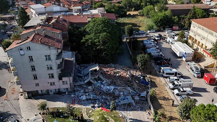 Bakan Kurum, Balıkesir’de tespit edilen hasarlı yapı sayısını açıkladı