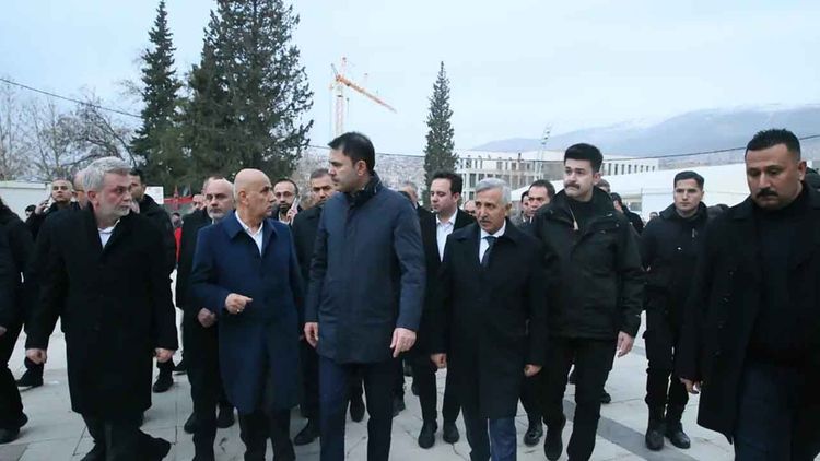 Bakan Kurum Kahramanmaraş’ta: Asla yeise düşmedik, devlet millet omuz omuza ayağa kalktık