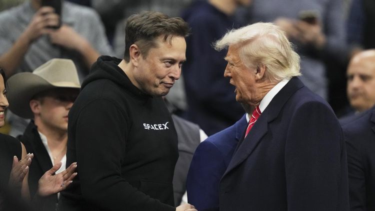 Elon Musk, Trump yönetiminden ayrıldı