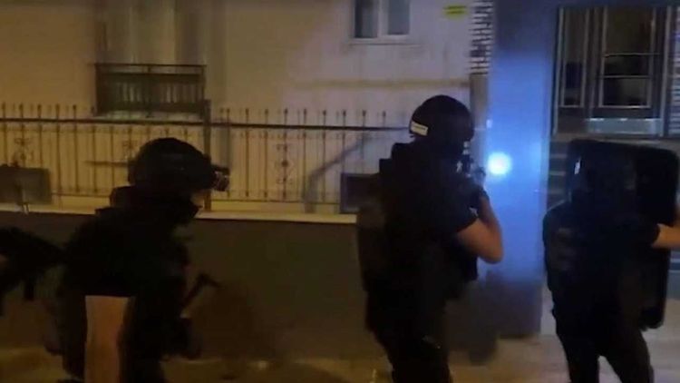 Bursa merkezli 21 ilde Narkokapan operasyonu: 304 zehir taciri yakalandı