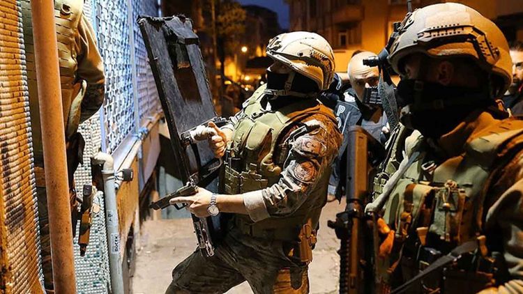 Narkoçelik-27 operasyonu: 1 ton 700 kg uyuşturucu ele geçirildi