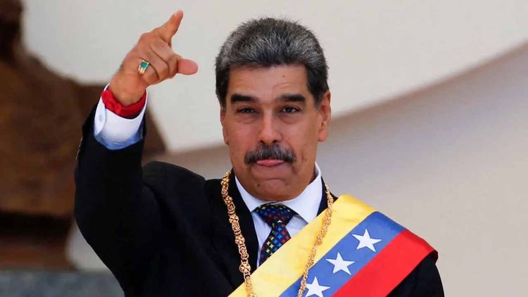 Venezuela Lideri Maduro: Başkomutan olarak halkımı silah altına davet ediyorum!