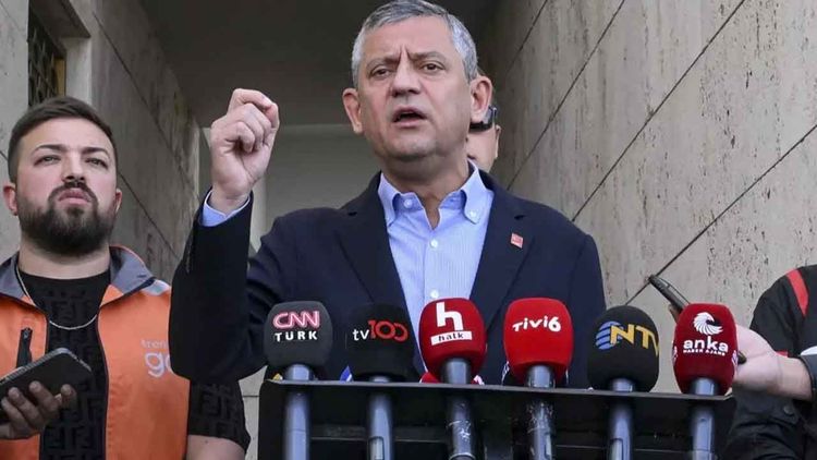  Hüseyin Likoğlu: Özgür Özel 15 Temmuz’u biliyor muydu, darbeyi haber veren CHP milletvekili kim?