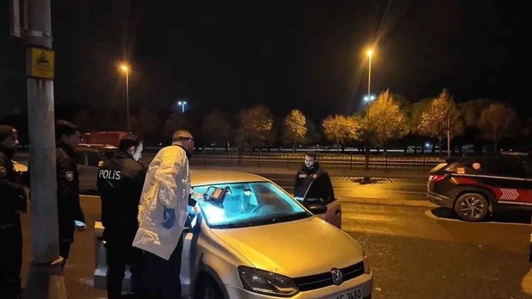 Pendik’te 100 metre arayla iki şüpheli ölüm: Otopsi raporu bekleniyor