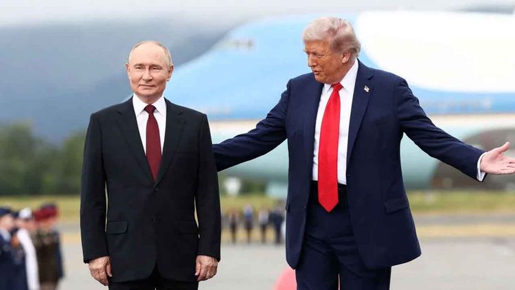 Kremlin: Putin, Trump ile Moskova’da görüşmeye hazır