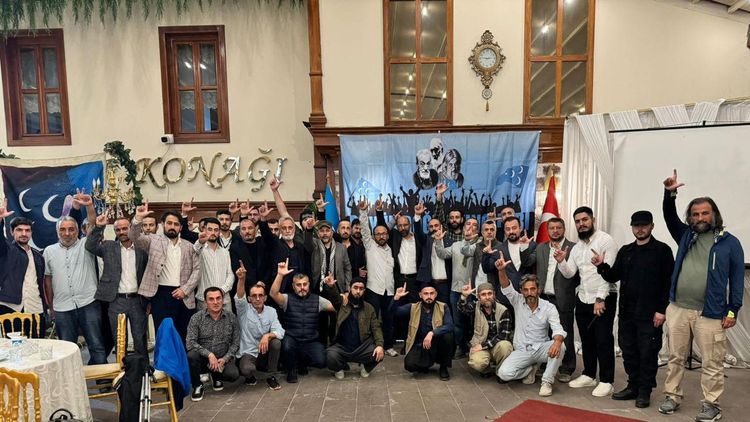 Büyük Doğu Akıncıları: 