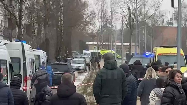 Rusya’da okulda bıçaklı saldırı: Bir çocuk hayatını kaybetti