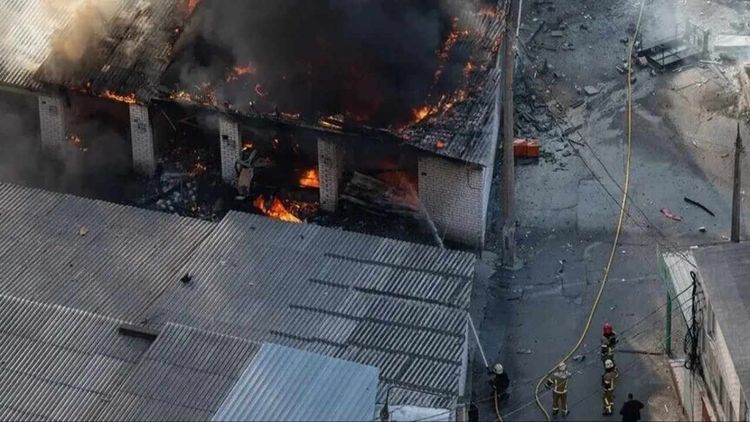 Rusya'dan Ukrayna'nın başkenti Kiev'e hava saldırısı