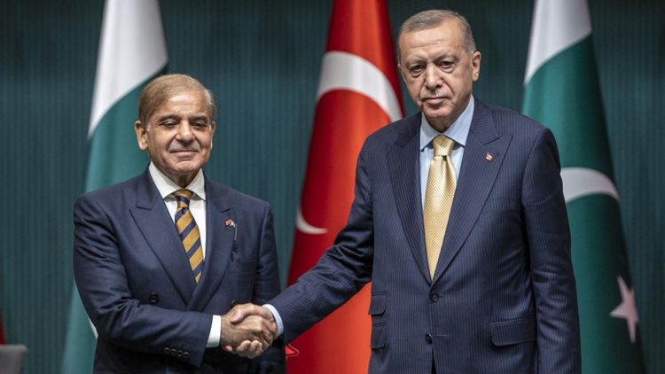Başkan Erdoğan, Pakistan Başbakanı Şerif ile görüştü: Türkiye hazırız mesajı verdi