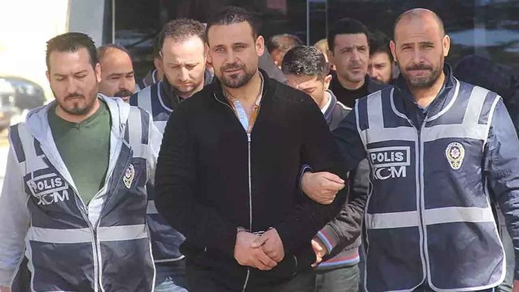 Hoca kod adlı elebaşı Ziya Kadiroğlu dahil sahte e-imza çetesine ceza yağdırıldı