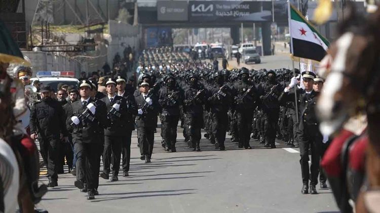Suriye’nin başkenti Şam’da 2 bin güvenlik personeli göreve başladı