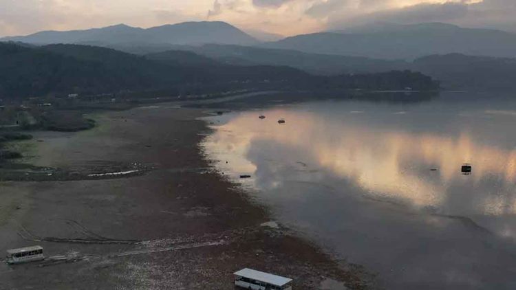 Sapanca Gölü alarm veriyor: Su seviyesi tarihin en düşük seviyesinde
