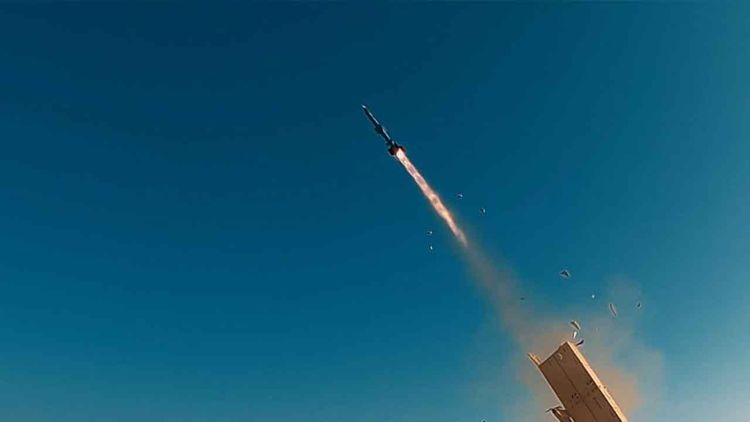 SİPER 1 Uzun Menzilli Hava Savunma Füzesi hedefi tam isabetle vurdu