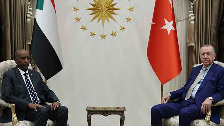 Cumhurbaşkanı Erdoğan, Sudan Egemenlik Konseyi Başkanı Burhan ile görüştü
