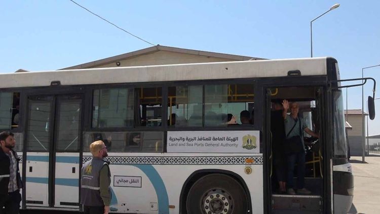 8 Aralık'tan bu yana 411 bin 649 Suriyeli ülkesine döndü