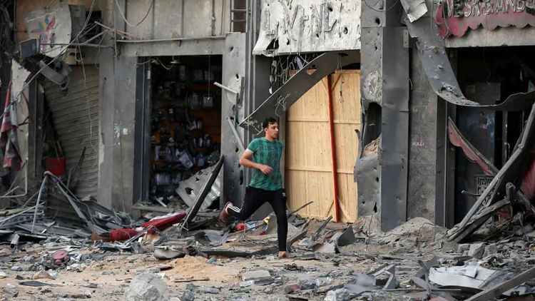 Terör devleti İsrail, Gazze Şeridi’ni bombalıyor: 10 Filistinli şehit