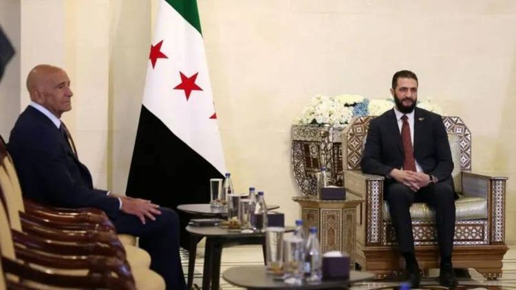 ABD'nin Suriye Özel Temsilcisi Barrack: Suriye'de merkezi hükümetle SDG arasında anlaşmazlık var