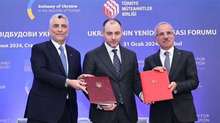 Türkiye, Ukrayna’nın inşası için masada