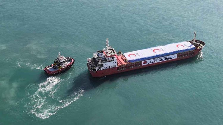 Mersin’den Gazze’ye 19’uncu ‘İyilik Gemisi’ dualar eşliğinde yola çıktı