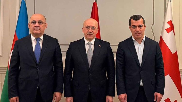 Türkiye, Azerbaycan ve Gürcistan gümrük işbirliğini güçlendiriyor