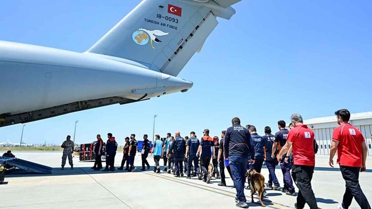 Türkiye'den depremin yaralarını sarmaya çalışan Venezuela'ya yardım eli