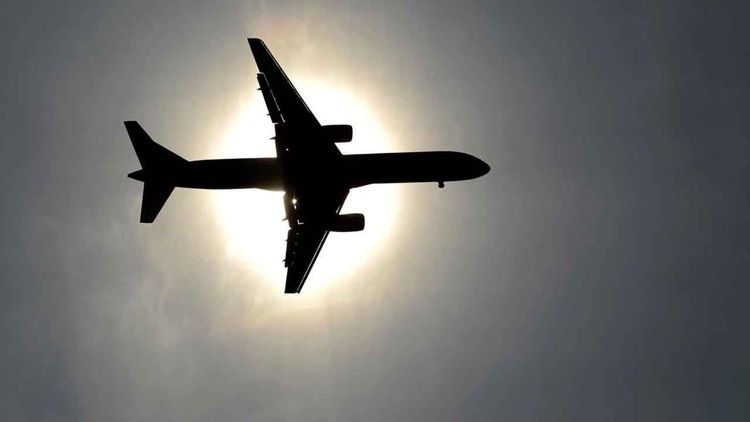 Uçakta canlı bomba şakası yapan yolcuya 4 yıl 2 ay hapis